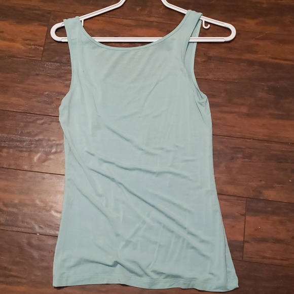 6/$20 Tank - Picture 2 of 2